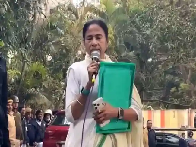 West Bengal Chief Minister Mamata Banerjee has strongly criticized the BJP. She accused the party of intimidating her political consultancy firm, I-PAC