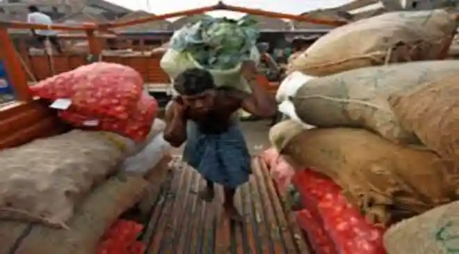 The Wholesale Price Index (WPI)-based inflation rises to 8.3% in April 2026 on an annual basis, compared with 3.88% in March and 2.26% in February