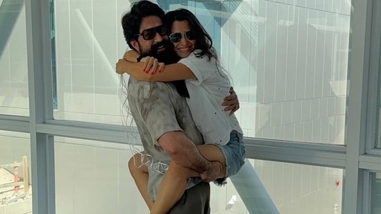 Yash was away in Mumbai shooting for Ramayana and he received the sweetest surprise from Radhika Pandit at the airport once he returned. Kannada star Yash has been busy lately shooting for Nitesh Tiwari’s Ramayana with Ranbir Kapoor and Sai Pallavi. Once he returned to Bengaluru from Mumbai, he received the sweetest welcome home from his wife, former actor Radhika Pandit. He took to Instagram to share the adorable moment.