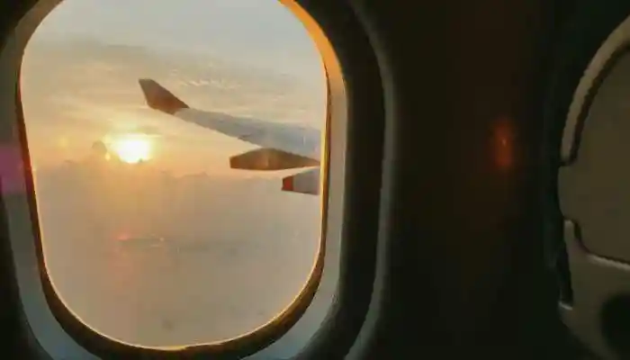 You might find keeping the window shades up inconvenient, but it is actually a vital safety measure for air passengers. Here's why it matters. If you've ever flown on a commercial aircraft, you've likely heard flight attendants request before landing, “Please keep your window shades open.” At first glance, it may seem like a minor or even unnecessary instruction. However, this simple request serves an essential purpose, and it has nothing to do with comfort or scenery. In fact, keeping window shades open during landing is a universal safety protocol followed by airlines worldwide.You might find keeping the window shades up inconvenient, but it is actually a vital safety measure for air passengers. Here's why it matters.If you've ever flown on a commercial aircraft, you've likely heard flight attendants request before landing, “Please keep your window shades open.” At first glance, it may seem like a minor or even unnecessary instruction. However, this simple request serves an essential purpose, and it has nothing to do with comfort or scenery. In fact, keeping window shades open during landing is a universal safety protocol followed by airlines worldwide.