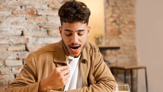 Your plate is full, and you are still eating. But did you know that even before you rest and push the plate away, your body signals when it's completely full? Often, for the sake of not wasting food, ordering too many dishes at the restaurant, or just your eyes being ‘hungry' for more at the unlimited wedding buffet, you may end up eating more, even when you are well beyond the point of satiation.