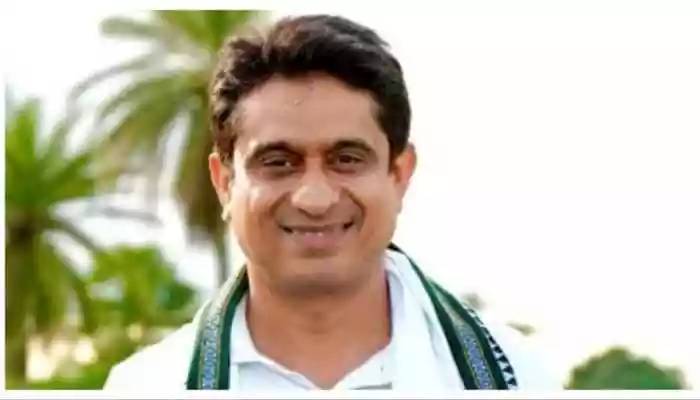 Youth Congress chief arrested over 'shirtless protest' at AI Summit