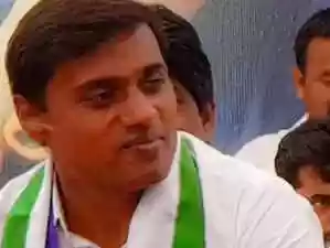 YSRCP MP P V Mithun Reddy appeared before Enforcement Directorate officials. This is in connection with a Rs 3,500-crore liquor scam money-laundering case