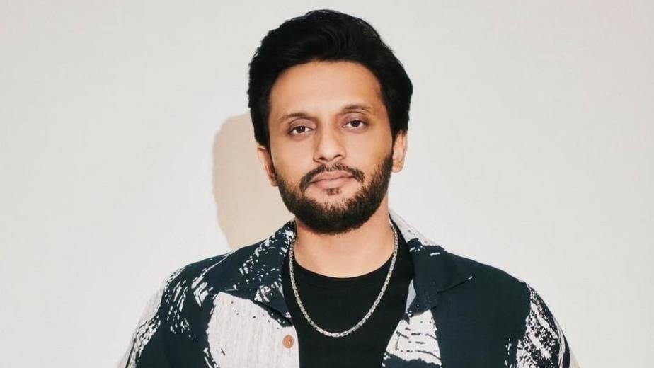 <h4>Mohammed Zeeshan Ayyub says India's 'habit of hero worship' has created a new 'star system' on OTT | Interview</h4><h4>Mohammed Zeeshan