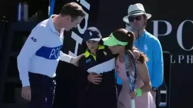 Zeynep Sonmez made headlines with history and heartfelt gesture at the Australian Open 2026 on Sunday. After coming through Qualifiers