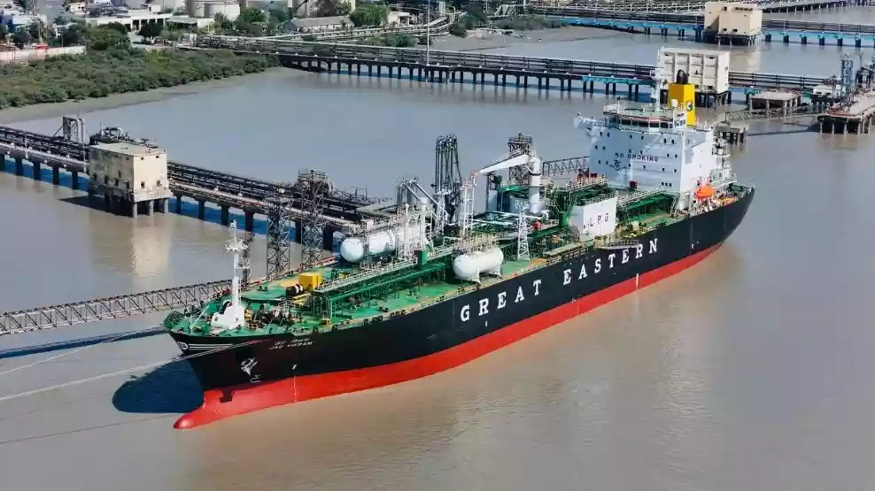 20,400 टन LPG लेकर कांडला पोर्ट पहुंचा जग विक्रम, सीजफायर के बाद पार किया था होर्मुज