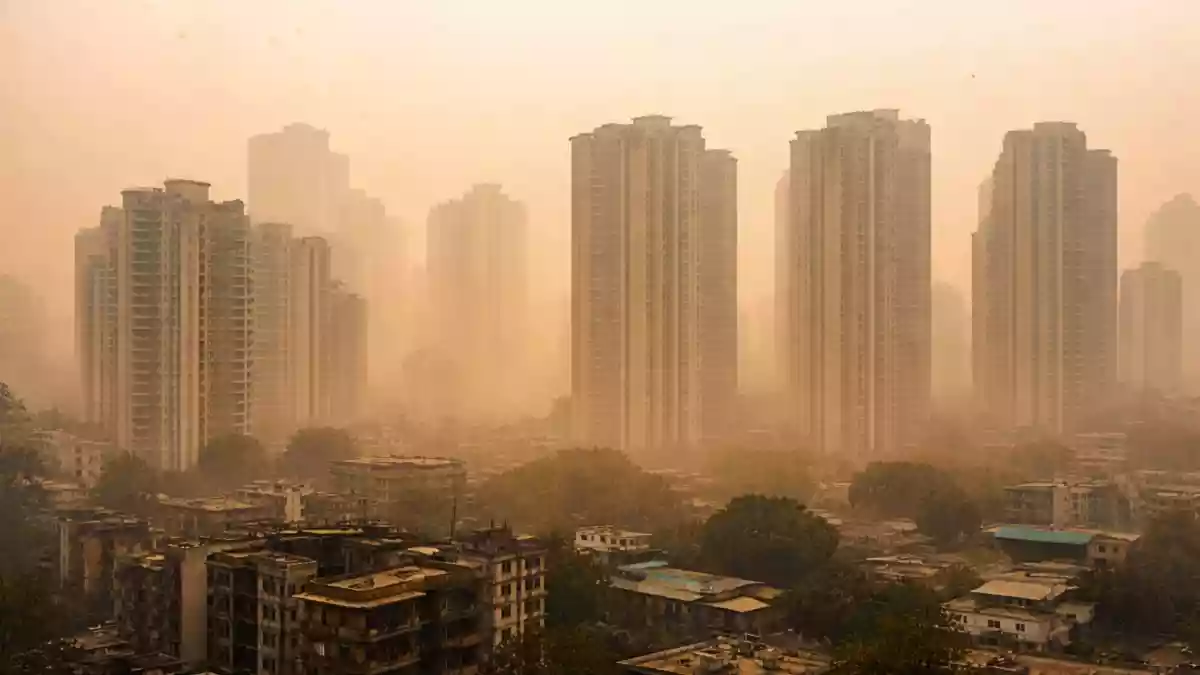 मुंबई इकोलॉजिकल रिसर्च एंड एनालिसिस ग्रुप (एमईआरएजी) द्वारा की गई स्टडी के मुताबिक, वडाला इलाके में प्रदूषण 26वीं मंजिल पर भी उतना ही खतरनाक है जितना सड़क पर चलने लोगों के लिए. स्टडी