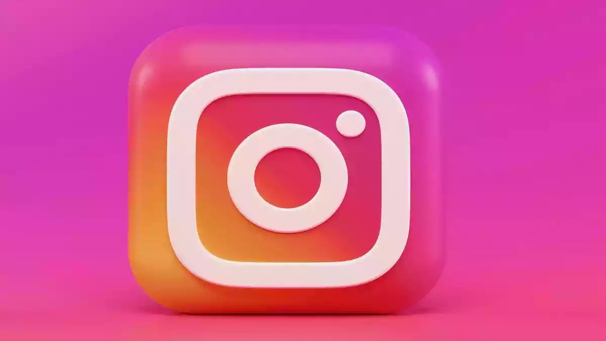 Instagram ने अपने प्लेटफॉर्म पर एक नया फीचर शामिल किया है, जिसकी मदद से यूजर्स पोस्ट या वीडियो पर किए गए कमेंट को एडिट कर सकेंगे. अगर किसी यूजर्स ने गलती से कमेंट में कोई मिस्टेक कर दी है, तो
