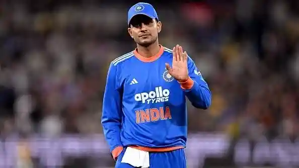 आकाश चोपड़ा ने चुनी WC से बाहर हुए खिलाड़ियों की टीम