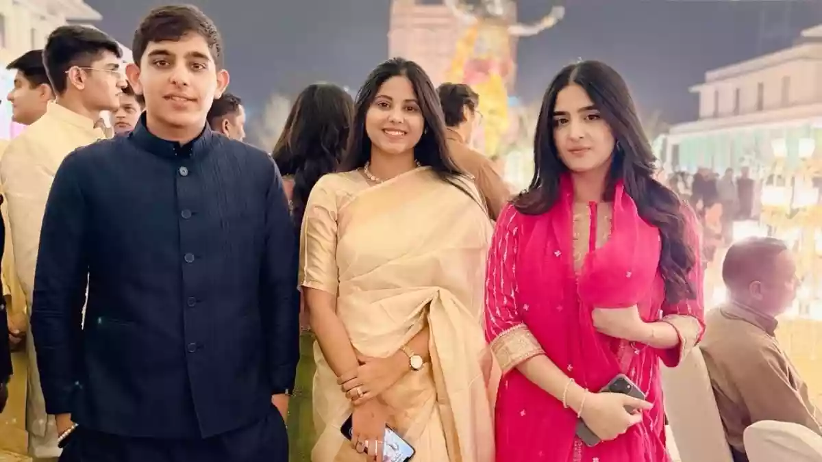 अखिलेश यादव की बेटी टीना को रिंकू सिंह की मंगेतर ने किया विश