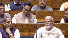 विपक्ष ने संसद में महिला आरक्षण से जुड़े 131वें संशोधन बिल को खारिज कर दिया. NDA दो-तिहाई बहुमत नहीं जुटा सका, जिससे मोदी सरकार को 12 साल में पहली विधायी हार मिली. संसद में शुक्रवार को एकजुट