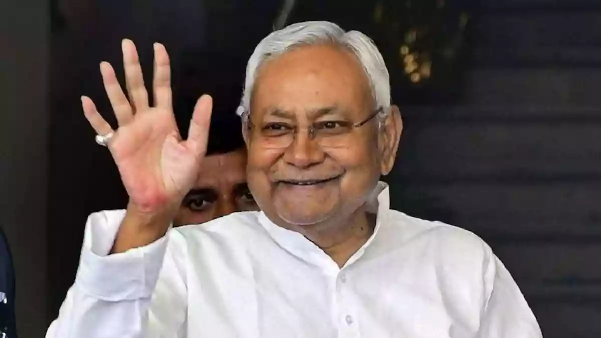 Nitish Kumar कुछ देर में बिहार सीएम पद से इस्तीफा देने वाले हैं और राज्य के नए मुख्यमंत्री के नाम को लेकर चर्चाएं तेज हो गई हैं. सम्राट चौधरी प्रबल दावेदार माने जा रहे हैं. बिहार को नया