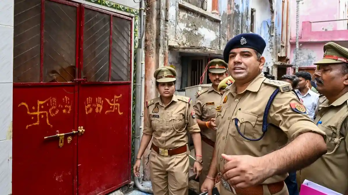 चढ़ावा चोरी से जमीन घोटाले तक पहुंची जांच
