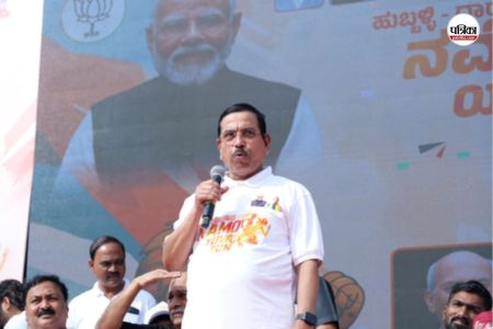 हिंदू समाज को तोड़ रही कांग्रेस