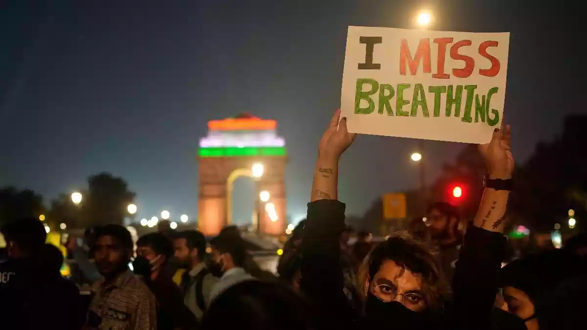दिल्ली में जहरीली हवा पर सुप्रीम कोर्ट सख्त