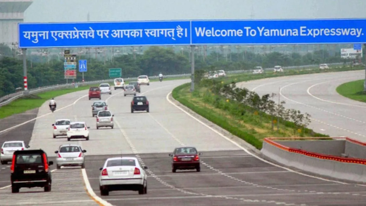 दिल्ली से सीधे यमुना एक्सप्रेसवे के लिए रफ्तार भरेंगी गाड़ियां