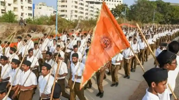 दीपोत्सव कार्यक्रम में 