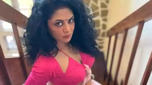 हाथ मत उठाना