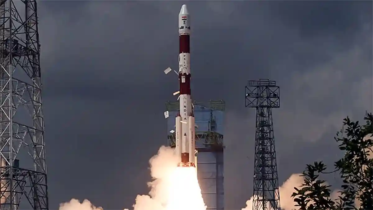 ISRO का वर्कहॉर्स... 63 में 60 उड़ानें सफल, अब 12 को PSLV रॉकेट की नई उड़ानPSLV को ISRO का वर्कहॉर्स कहा