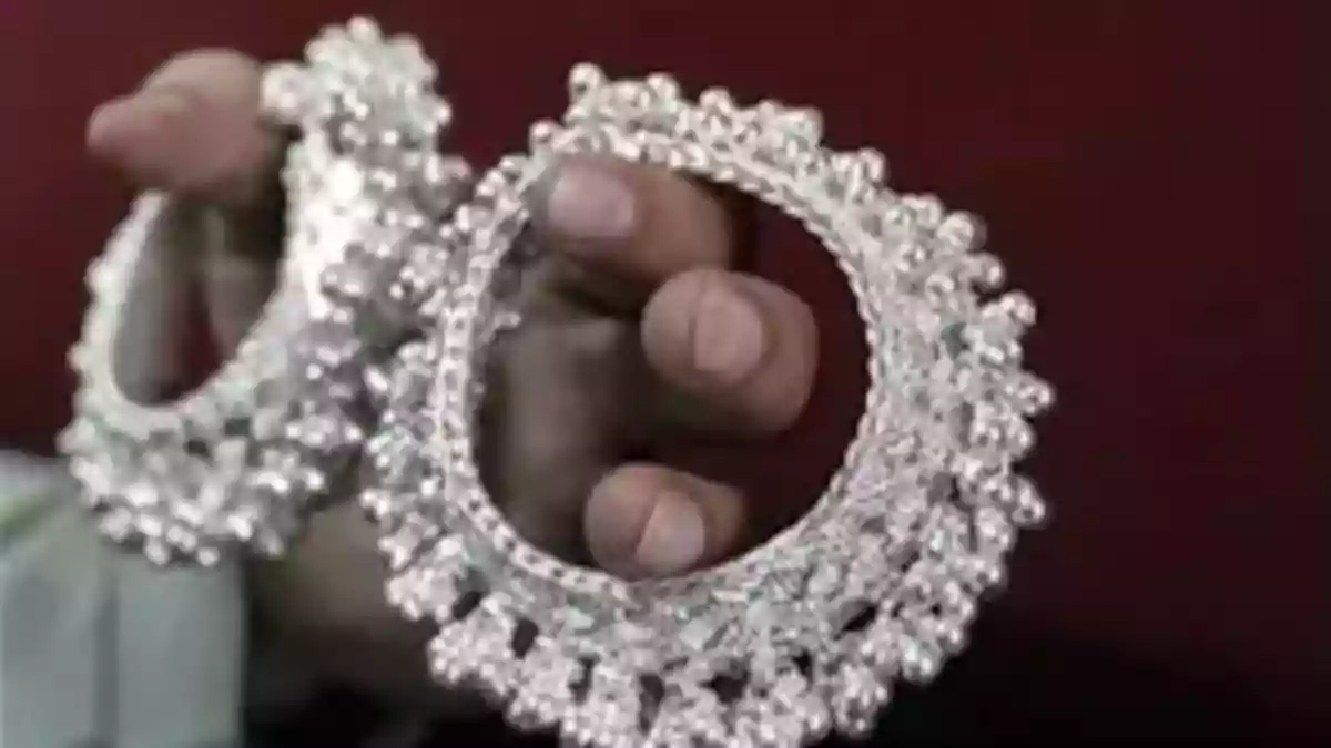 झटके में चांदी ₹12000 महंगी