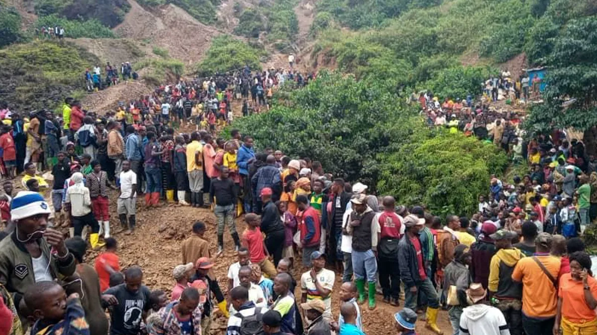 कम से कम 32 लोगों की मौत से दहला ये देश