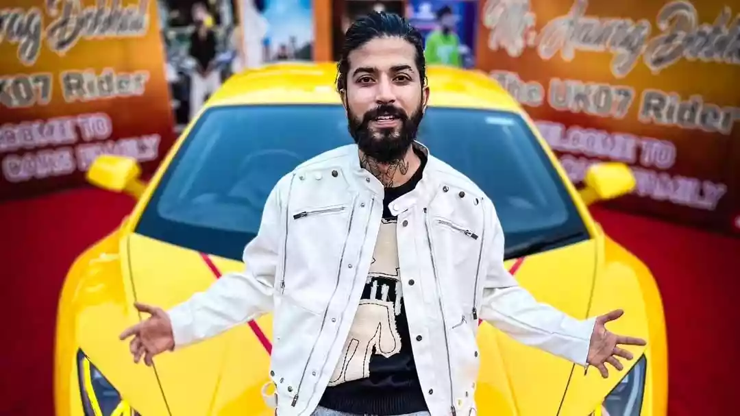 पॉपुलर यूट्यूबर अनुराग डोबाल ने अपनी नई इंस्टा पोस्ट में बड़ा दावा किया है. अनुराग ने बिना किसी का नाम लिए ही कहा कि उन्हेें मेंटली टॉर्चर किया जा रहा है और अब वो हिम्मत हार रहे हैं.