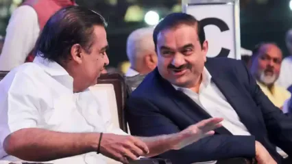 गौतम अडानी भारत समेत एशिया के सबसे अमीर व्‍यक्ति बन चुके हैं. उन्‍होंने मुकेश अंबानी को पीछे छोड़ा है, जो काफी लंबे समय से एशिया के सबसे अमीर व्‍यक्ति बने रहे. भारत समेत एशिया के टॉप