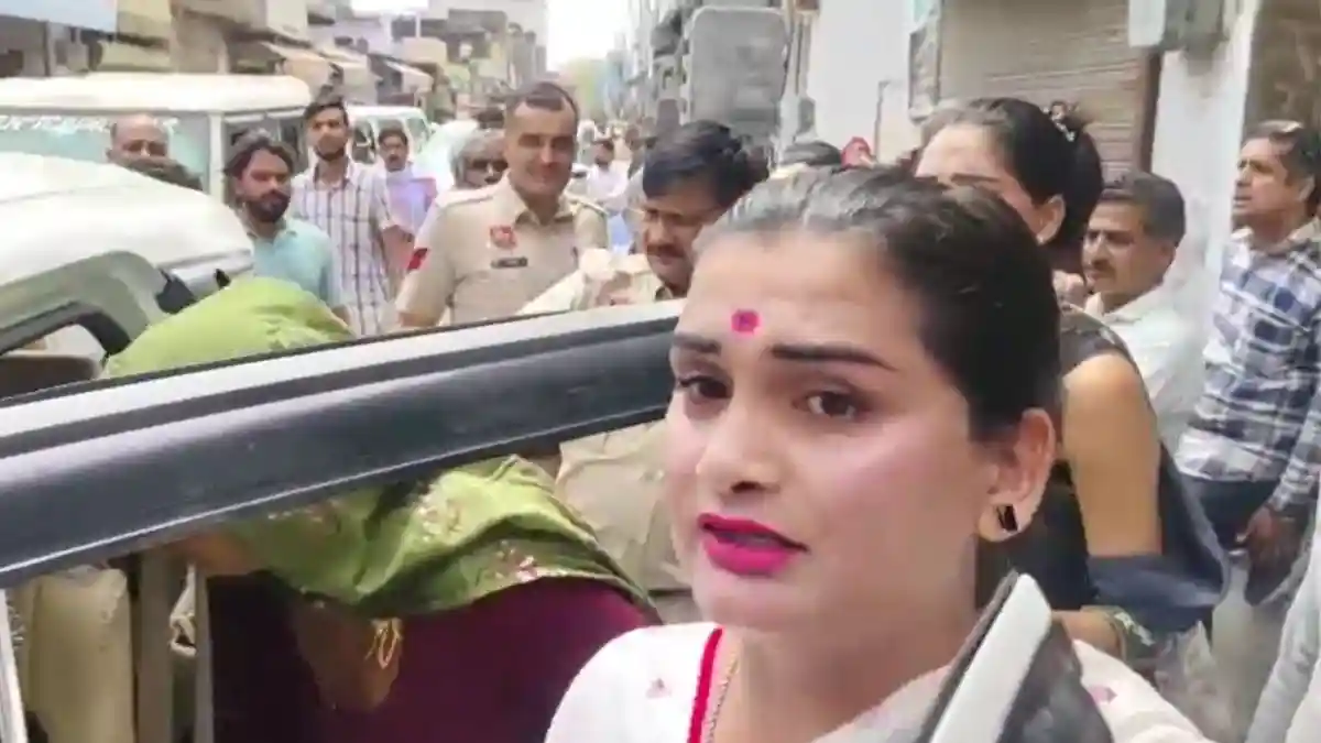 किन्नरों में वर्चस्व की जंग