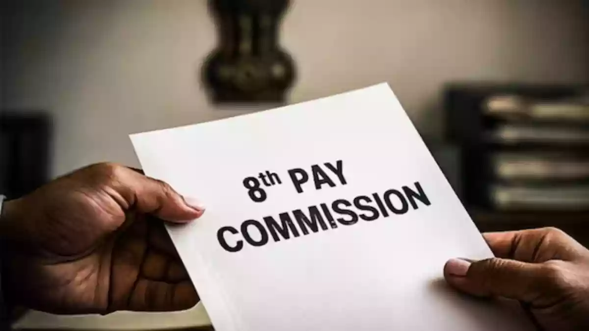 8th Pay Commossion Big Demand: आठवां वेतन लागू किए जाने के लिए बैठकों का दौर जारी है. इस बीच कर्मचारियों ने सैलरी तय करने में अहम रोल निभाने वाले फिटमेंट फैक्टर को 3.83 करने की डिमांड सरकार से रखी है. आठवां