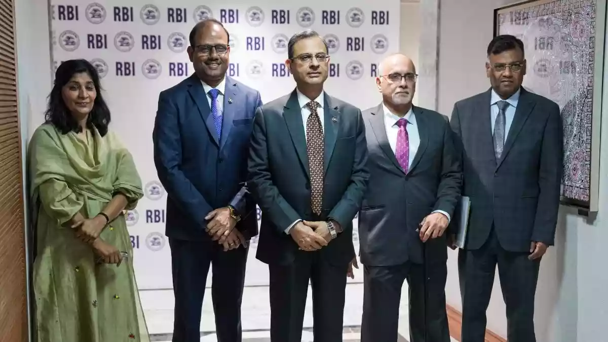 लोन EMI होगी कम
