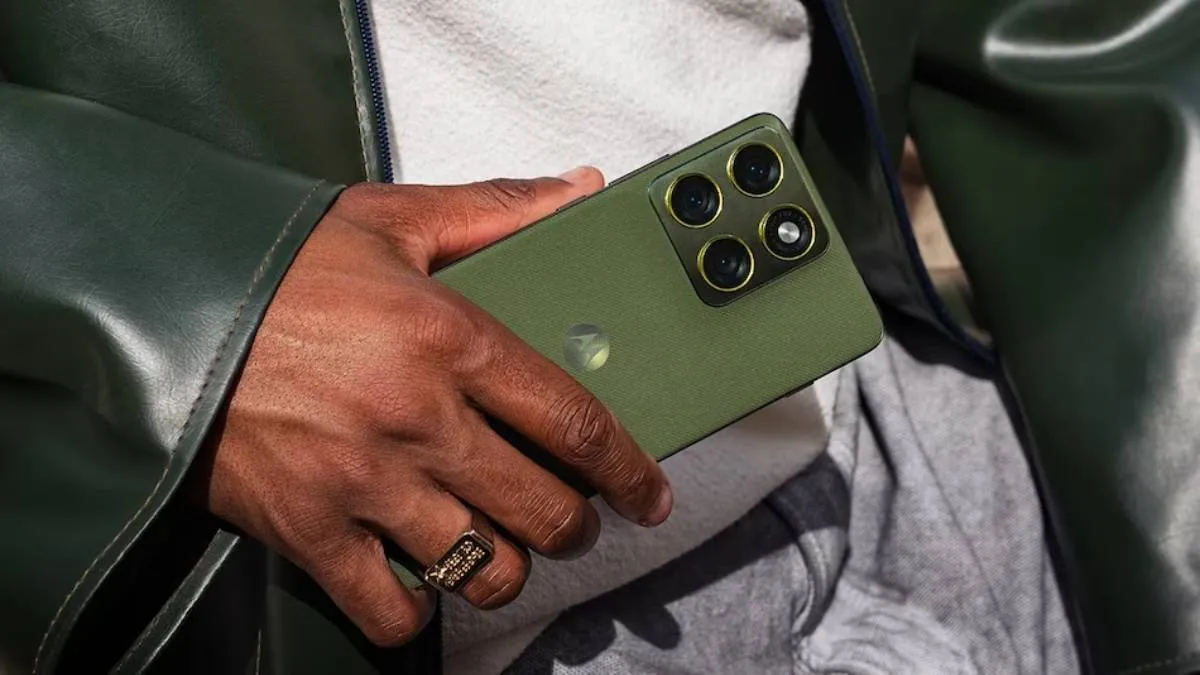 Motorola ने लॉन्च किया Silicon Carbon बैटरी वाला धांसू फोन