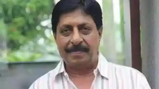 नहीं रहे दिग्गज मलयालम एक्टर श्रीनिवासन