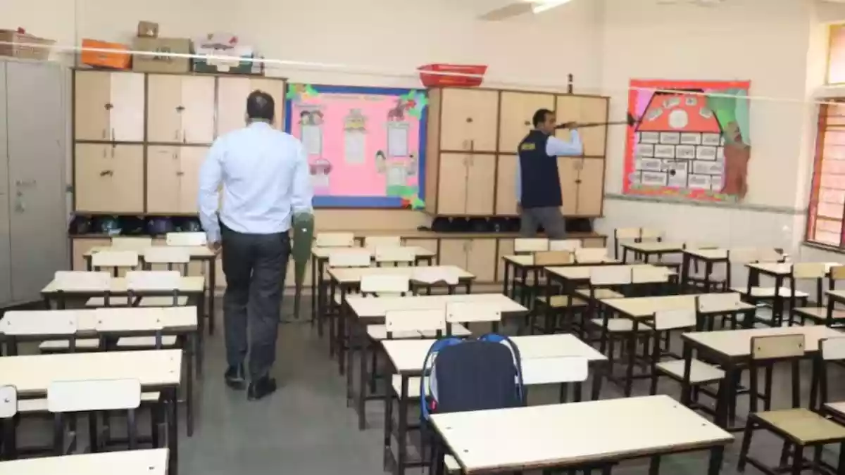 नोएडा-अहमदाबाद में स्कूलों को बम से उड़ाने की धमकी