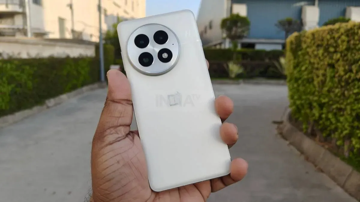 OnePlus 13 में अब तक का सबसे बड़ा Price Cut