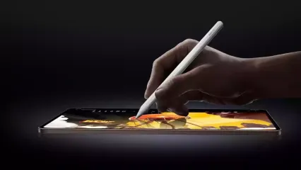 वनप्लस भारत में एक नया टैबलेट लॉन्च करने जा रहा है, जिसका नाम OnePlus Pad 4 होगा. इस टैबलेट के अंदर बड़ी स्क्रीन, मेगा बैटरी और प्रोडक्टिविटी को बढ़ाने वाले कई फीचर्स मिलेंगे. आइए इनके बारे में