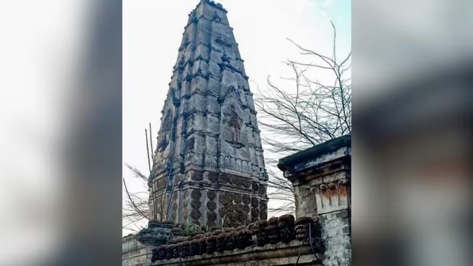 पाकिस्तान में कट्टरपंथियों ने तोड़ा 125 साल पुराना मंदिर