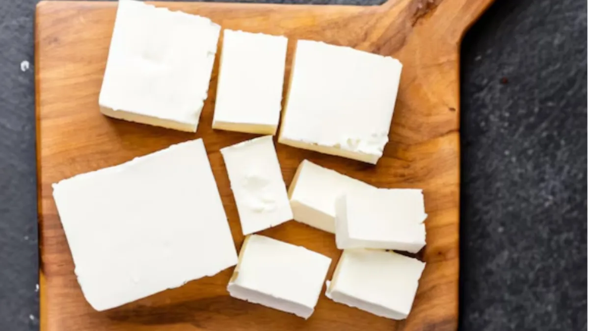 पनीर खाने से कौन सी बीमारी दूर होती है