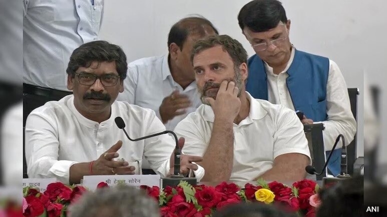प्रोटेस्टर्स से खुद मिलिए