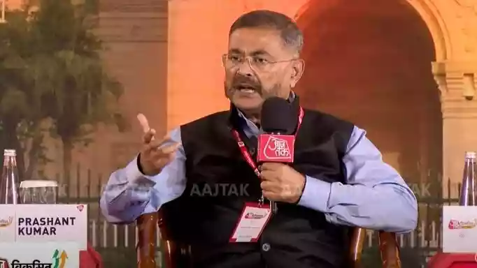 पूर्व डीजीपी प्रशांत कुमार को यूपी में शिक्षक भर्ती का जिम्मा