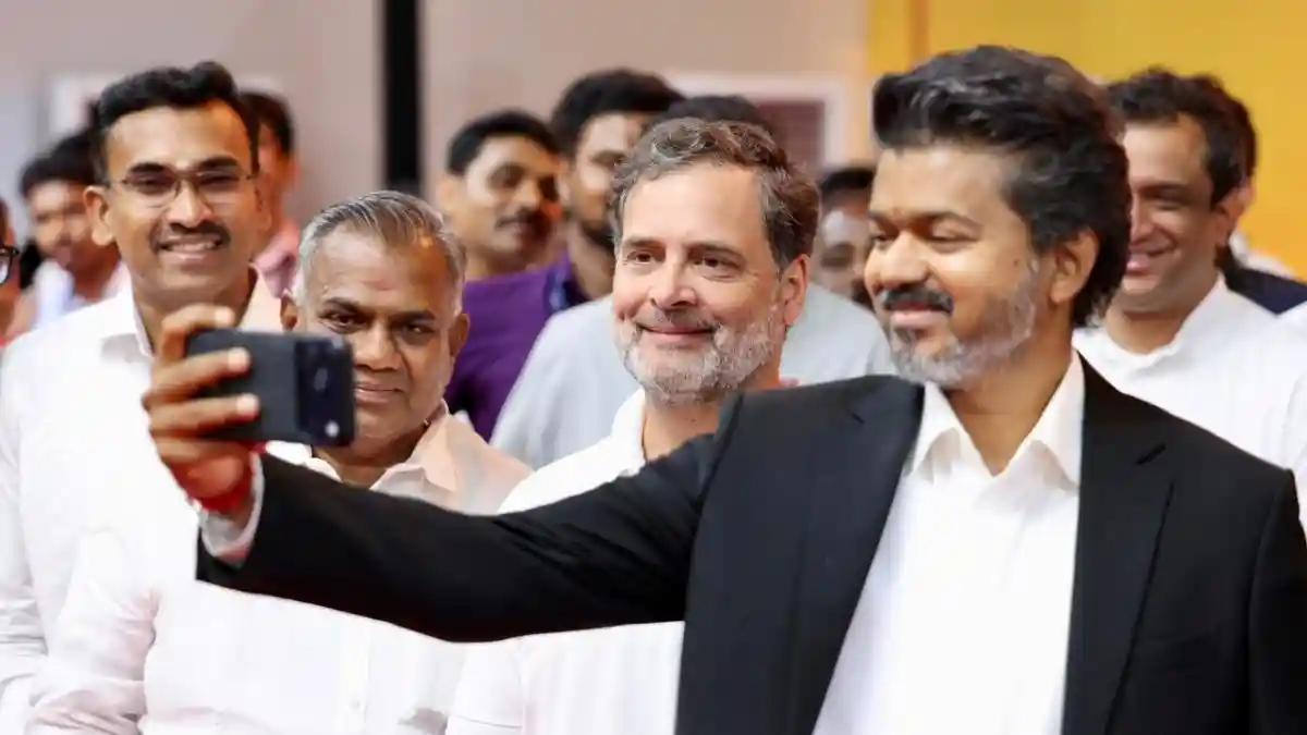 राहुल गांधी-विजय की वायरल रील पर विवाद