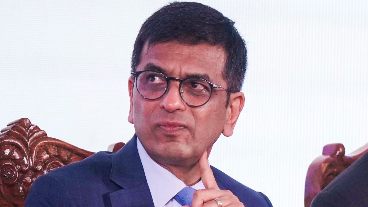 रूस का केस लड़ेंगे पूर्व CJI चंद्रचूड़