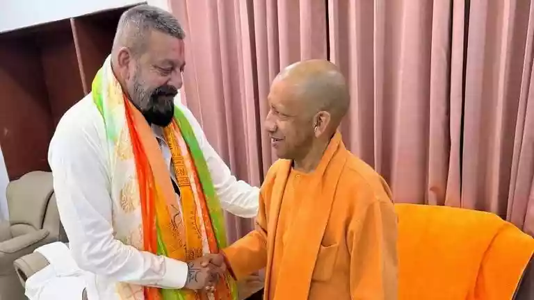 सीएम योगी से मिले संजय दत्त