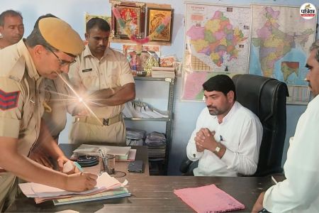 सीकर के निजी स्कूल में बच्चों की बेरहमी से पिटाई