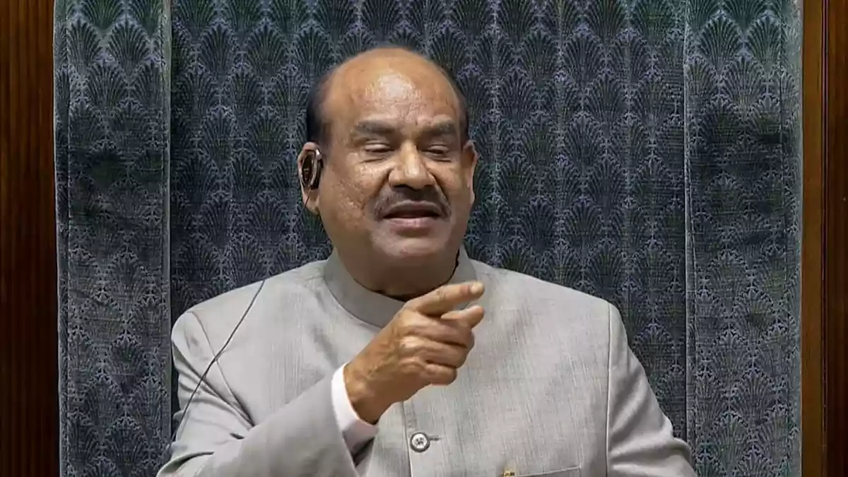 स्पीकर बिड़ला जेंटलमैन हैं