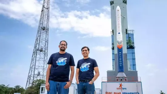थोड़ी देर में उड़ान भरेगा देश का पहला प्राइवेट सैटेलाइट
