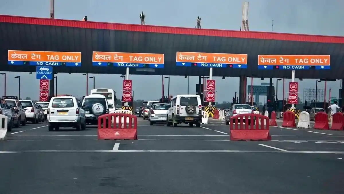 टोल नहीं कटा तो अटक जाएगी गाड़ी और कई काम