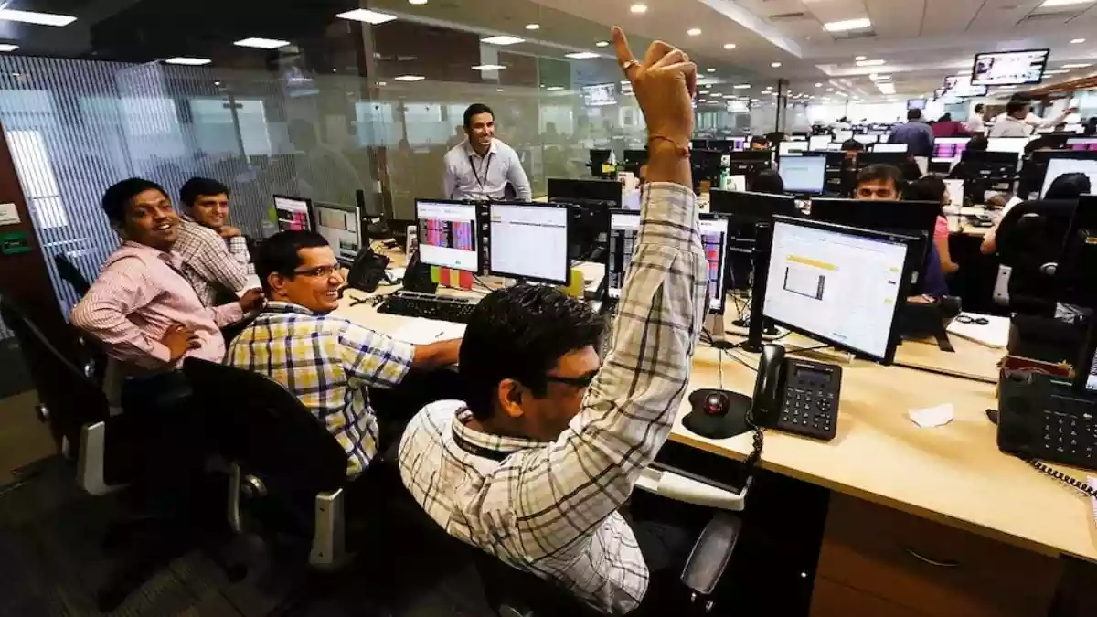 ये बड़ा कारण... अचानक शेयर बाजार की गिरावट पर लगा ब्रेक